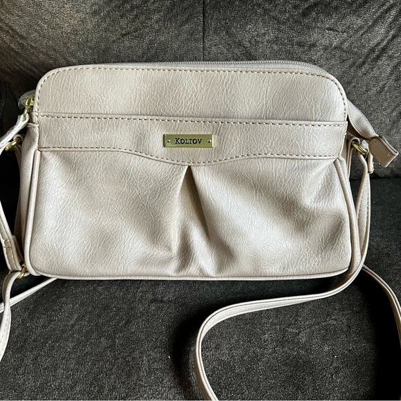 Koltov Bags Koltov Pvc Windsor Crossbody Bag Poshmark